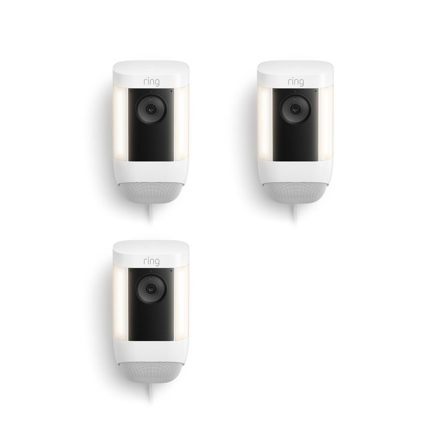 Blanco:3-Pack Spotlight Cam Pro Plug-In